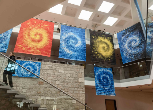 U Knjižnici izloženi radovi Borisa Demura: 'Intuitivno je prihvaćao sve moderne prakse te ih obradio na svoj način'