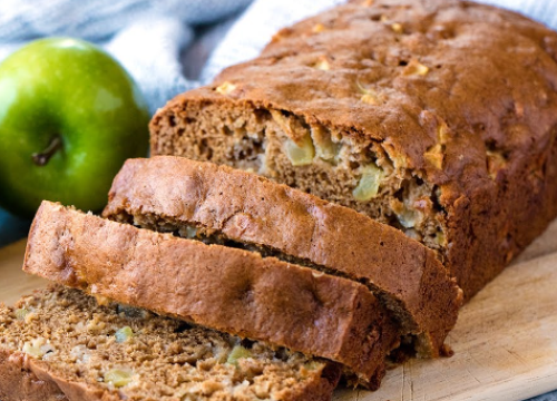 Slatki kruh s jabukama: Fina slastica s omiljenim jesenskim voćem