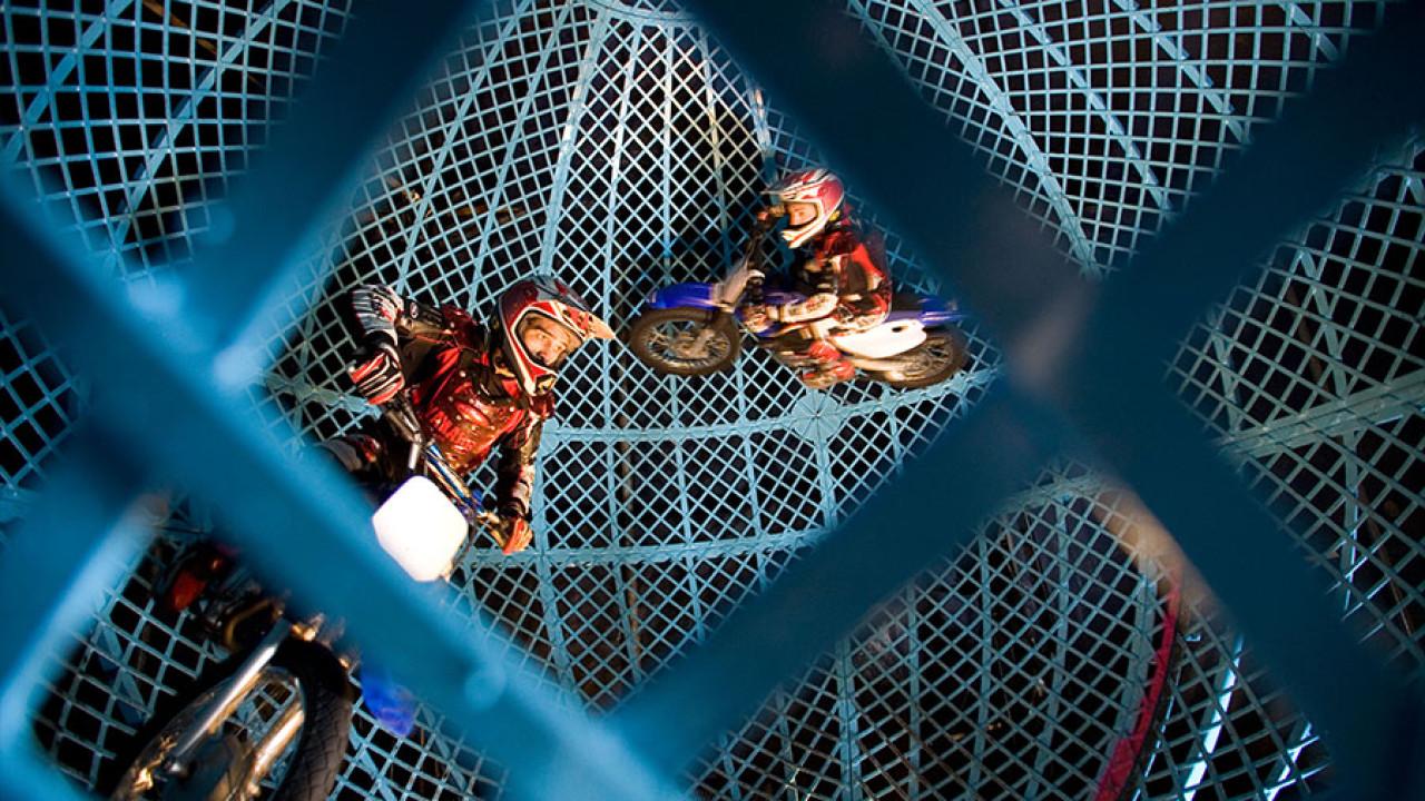 Cirkus Grande Colosseum došao je u Šibenik: Pogledajte vrhunske akrobacije uživo!