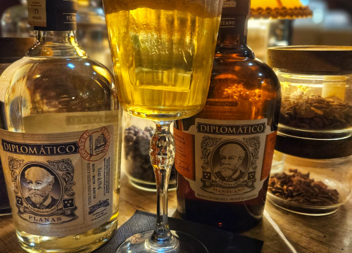 Fotografija 7 - Vintage Bar spremio je nezaboravan program za jesenske dane!