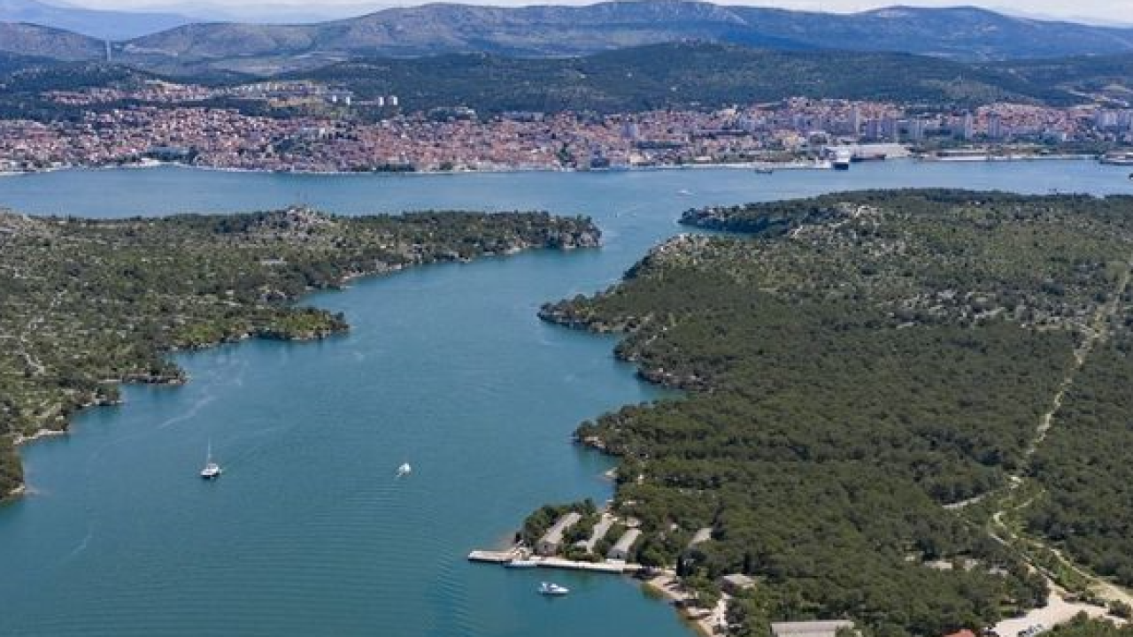 JU Priroda priprema dokumentaciju za edukacijske dvorane, hangare u uvali Minerska