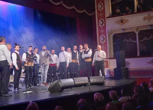 Fotografija 2 - U šibenskom kazalištu održan koncert u spomen na Joška i Tonija: 'Tražila se karta više'