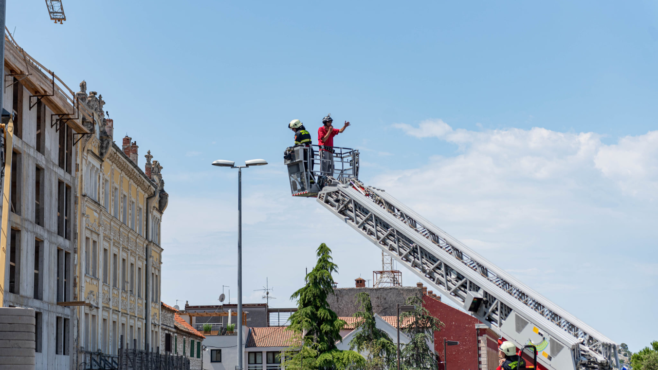 Šime Strikoman sutra u Kninu obilježava 23. godišnjicu milenijske fotografije