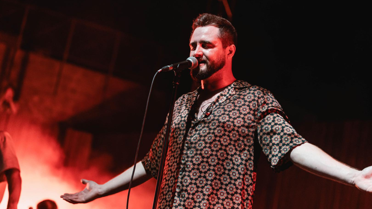 Matija Cvek sutra otvara Adventuru: ‘Još uvijek se iznenadim kad vidim da ljudi znaju sve pjesme’