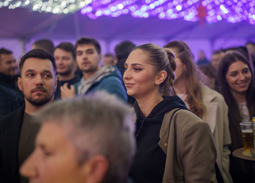 Fotografija 10 - Koncertom Vatre otvoren Kraljevski advent u Kninu