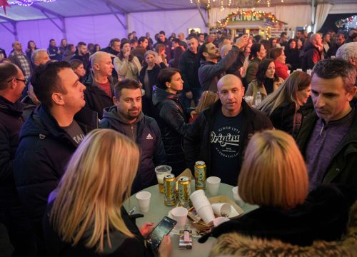 Fotografija 12 - Koncertom Vatre otvoren Kraljevski advent u Kninu