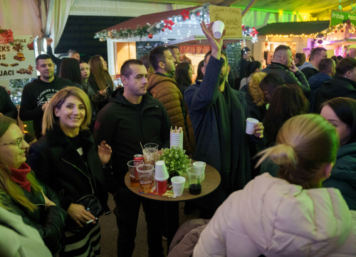 Fotografija 13 - Koncertom Vatre otvoren Kraljevski advent u Kninu