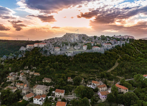 Fotografija 7 - Najbolja sezona dosad: Zašto Knin sve više privlači avanturiste i pustolove?