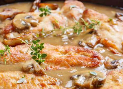 Fantastična piletina u kremastom umaku s gljivama