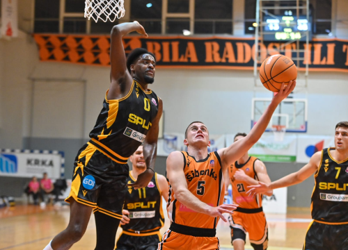 Bez šanse za pobjedu: Split prejak na Baldekinu za košarkaše Šibenke