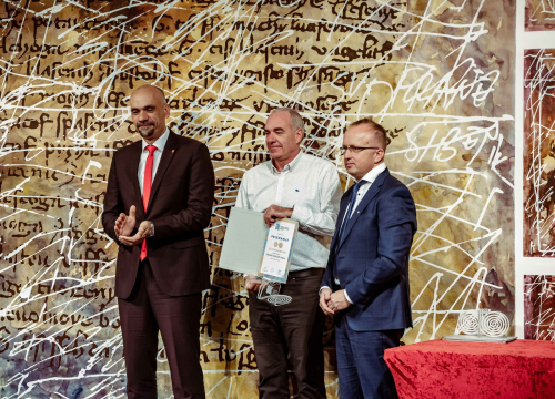 Fotografija 2 - Dodijeljeno 28 Zlatnih boula zaslužnim turističkim djelatnicima u Šibensko-kninskoj županiji