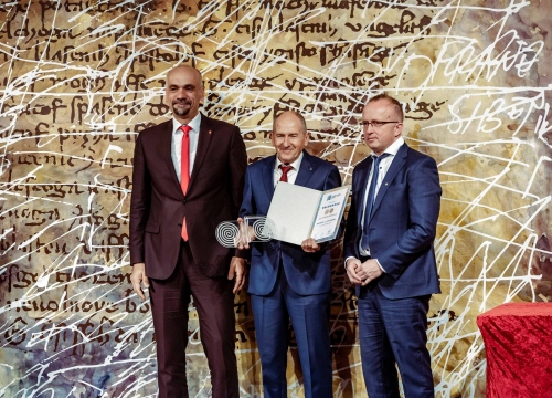 Fotografija 12 - Dodijeljeno 28 Zlatnih boula zaslužnim turističkim djelatnicima u Šibensko-kninskoj županiji