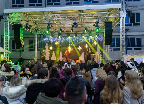 Provedite Badnjak na Kraljevskom adventu u Kninu uz Magazin!