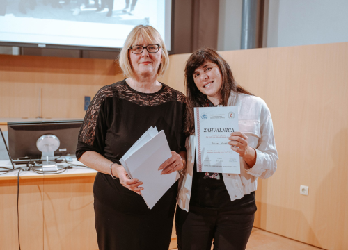 Fotografija 14 - Hrabre Šibenčanke koje su preboljele rak dojke nosile reviju: 'Puno ljepše je ovako se družiti nego u bolnici'