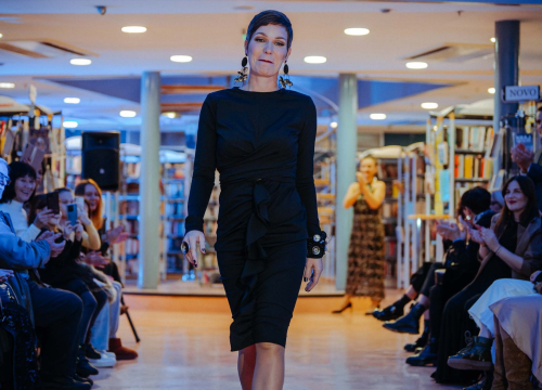 Fotografija 25 - Hrabre Šibenčanke koje su preboljele rak dojke nosile reviju: 'Puno ljepše je ovako se družiti nego u bolnici'