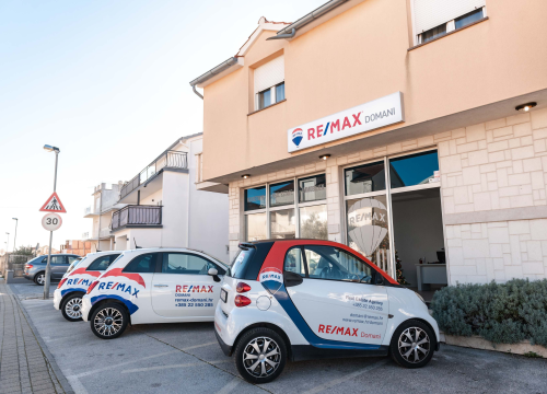 Fotografija 19 - Agencija za nekretnine RE/MAX Domani ima novu poslovnicu u Vodicama!