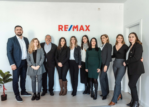 Fotografija 18 - Agencija za nekretnine RE/MAX Domani ima novu poslovnicu u Vodicama!