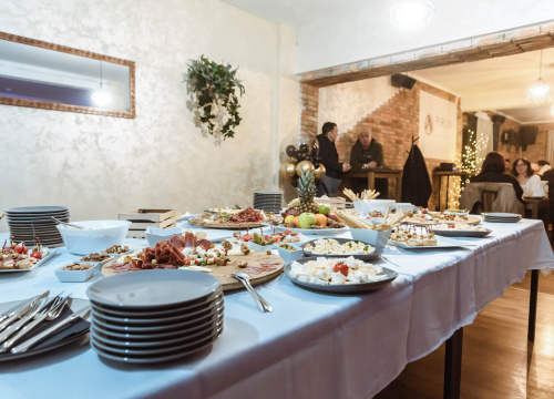 Fotografija 5 - Posjetite novootvoreni Pirun Grill & Bar i uživajte u sočnim jelima s roštilja!