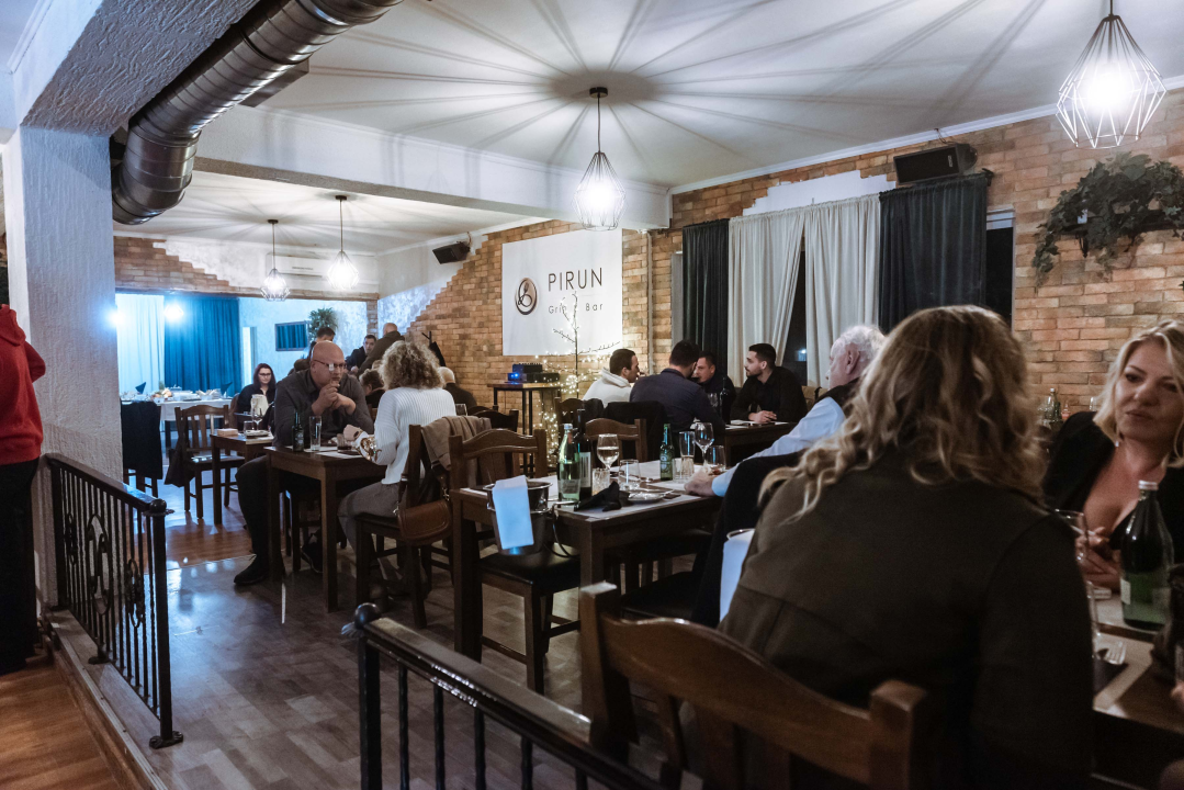 Posjetite novootvoreni Pirun Grill & Bar i uživajte u sočnim jelima s roštilja!