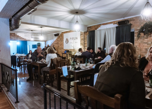 Fotografija 9 - Posjetite novootvoreni Pirun Grill & Bar i uživajte u sočnim jelima s roštilja!