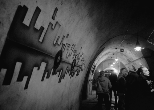 Nakon nastupa u centru Šibenika, Parov Stelar after party je u Tunelu