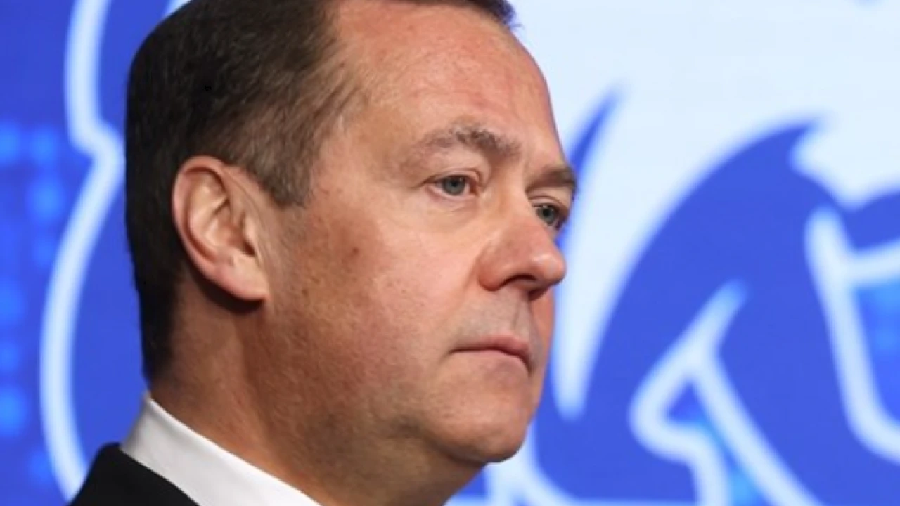 Medvedev: Slanje britanskih vojnika u Ukrajinu bilo bi objava rata Rusiji