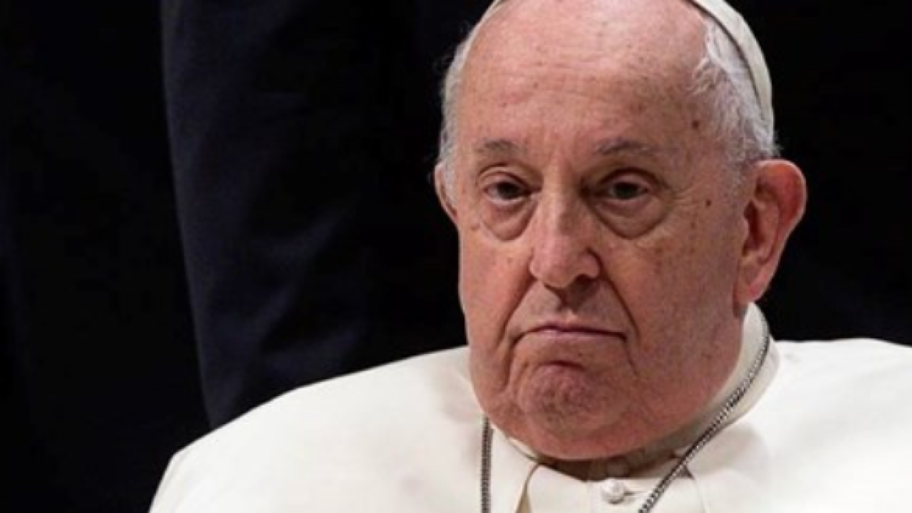 Papa u poruci napisao da se 'suočava s kušnjom'