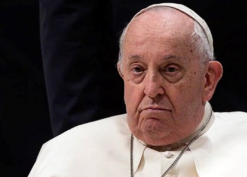 Papa u poruci napisao da se 'suočava s kušnjom'