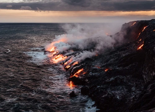 Aktivnost vulkana značajno pala, magma i dalje istječe ispod zemlje