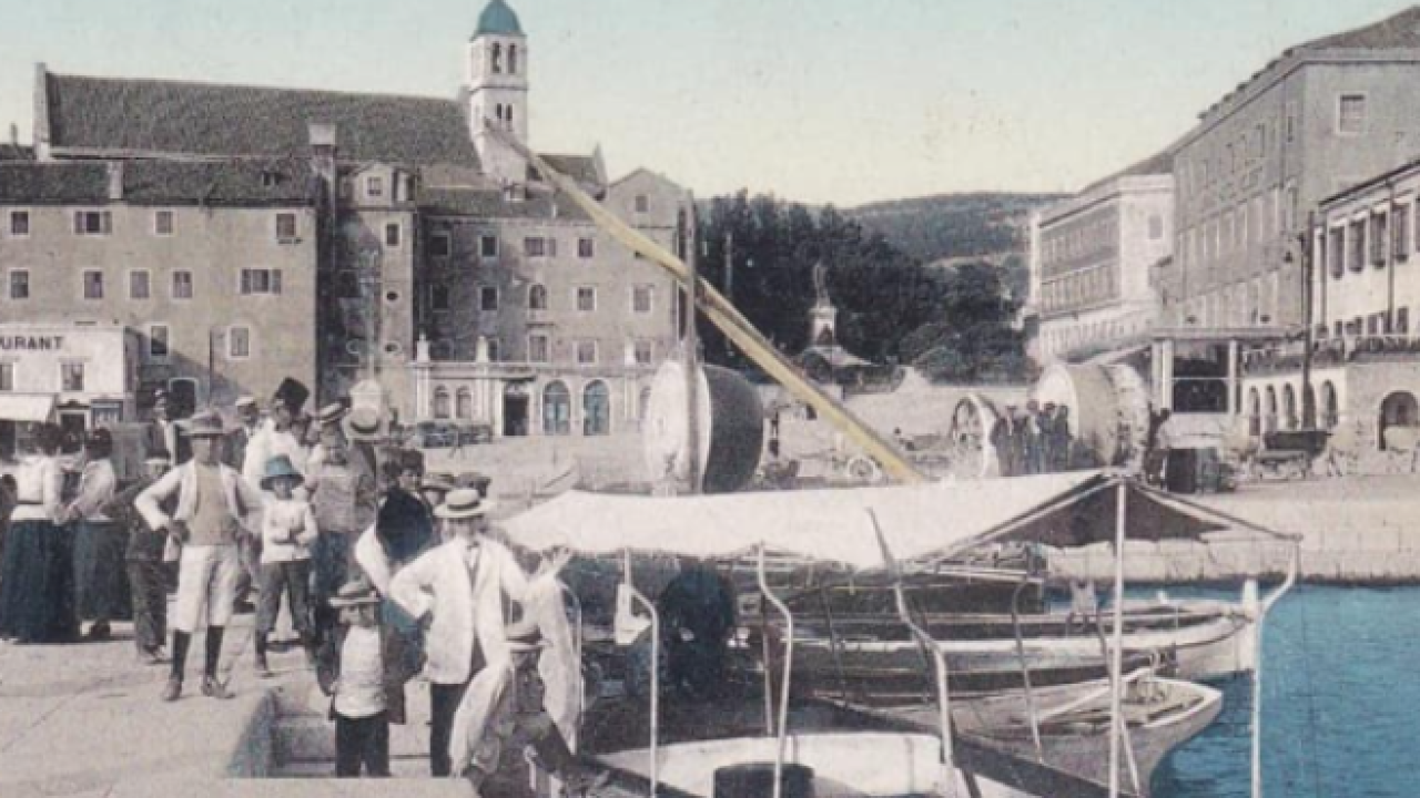 Šibenski leksikon: Neki bružaju školu, a neki bubaju pa ne znaju ni bumbetu prominit kad miga