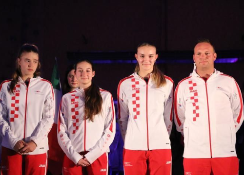 Nika Bumbak s hrvatskom reprezentacijom četvrta na kvalifikacijama za teniski Winter Cups