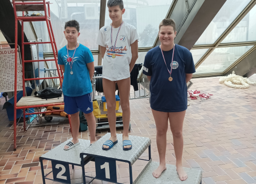 Fotografija 2 - Klarić, Džepina, Stegić, Šupe i Koloper okitili se medaljama na domaćem bazenu