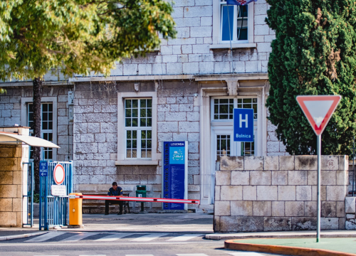 U šibenskoj bolnici biskup Rogić predvodit će misu u povodu Svjetskog dana bolesnika