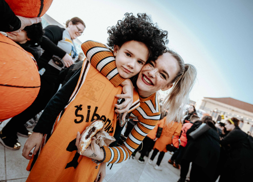 Fotografija 22 - Maškarana povorka prošla kroz grad (2. dio): Najbolja maska Lego, najprovokativnija Oko sokolovo