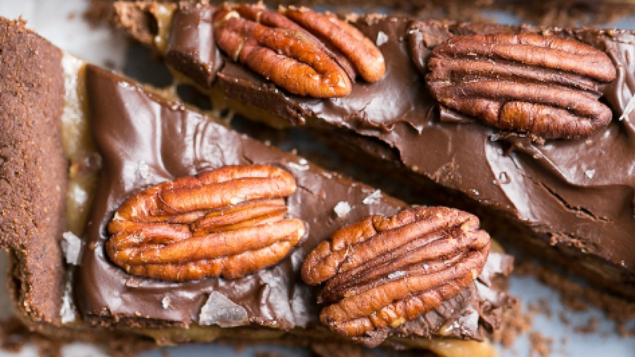 Brzi čokoladni kolač koji ima baš sve što pravi desert treba imati