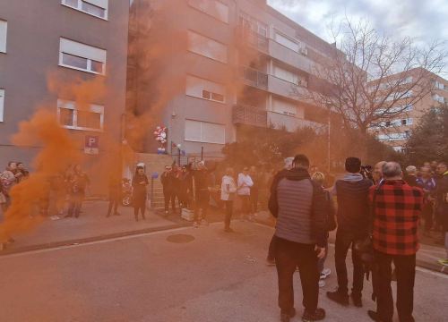 Fotografija 12 - Ivica Tucak ostao bez teksta: Susjedi na Šubićevcu pripremili mu doček kojem se nije nadao, ali se oduševio