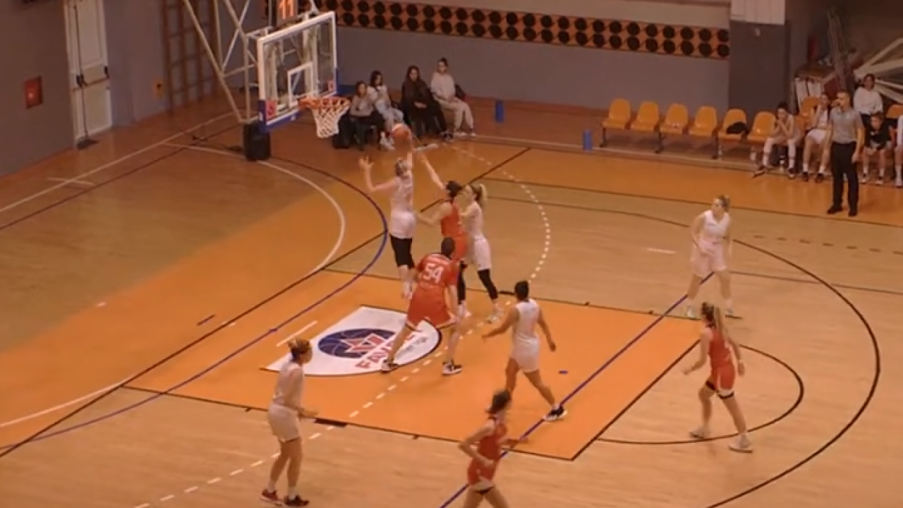 Ragusa ipak prejaka za košarkašice Šibenika, u prvih 29 minuta samo se 3 naše upisale u strijelce