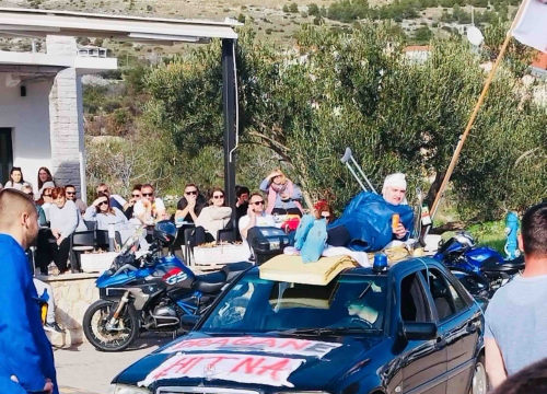 Fotografija 12 - Maškare se vratile u Grebašticu nakon 17 godina: 'Veliki odaziv pokazatelj koliko su nedostajale'