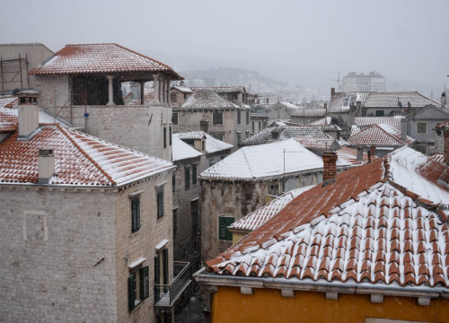 Fotografija 11 - Ovako je Šibenik izgledao na današnji dan 2018. godine, danas je 19 stupnjeva više