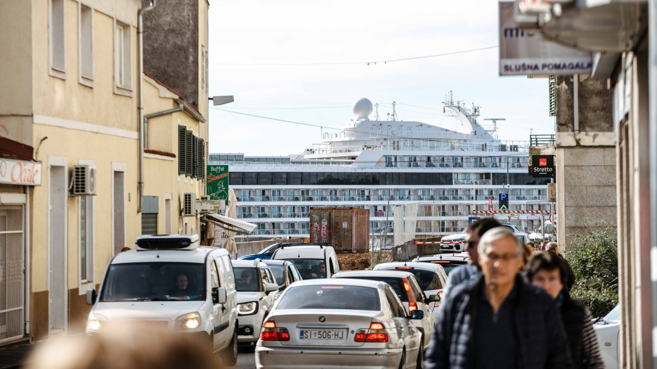 Viking Saturn na putu za Veneciju stao u Šibenik, prosječna cijena putovanja je 2700 dolara po osobi