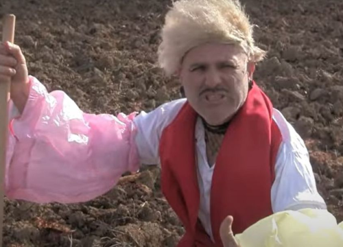 Urnebesni Vatrogasci objavili svoju verziju pjesme Baby Lasagne: 'Noćna Dora muči me, napad panike'