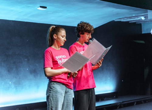 Fotografija 11 - Na skupu o vršnjačkom nasilju župan Jelić priznao: 'I ja sam bio žrtva nasilnika, to nosi brojne frustracije'