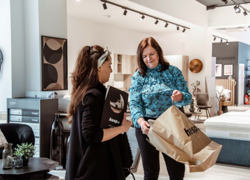 Hespo salon u Šibeniku slavi rođendan i časti dodatnim popustima!