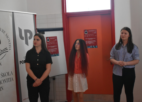 Fotografija 6 - U kninskoj srednjoj školi održano regionalno natjecanje Poslovni izazov 2024. za regiju Jug