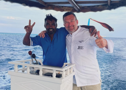 Fotografija 3 - Vjeko Bašić na Maldivima predstavlja okuse Murtera koje servira i u svojoj Konobi Boba