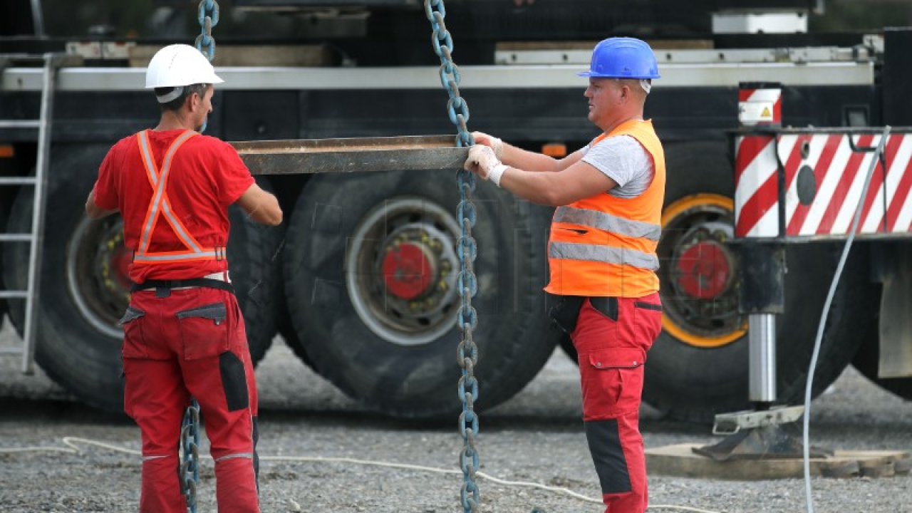 Na kraju veljače u HZMO-u 43,7 tisuća osiguranika više nego lani