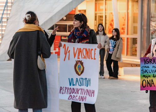 Fotografija 12 - Ništa cvijeće i bombonijere: Šibenčanke, uz pokojeg Šibenčana, proslavile Dan žena na drugačiji način