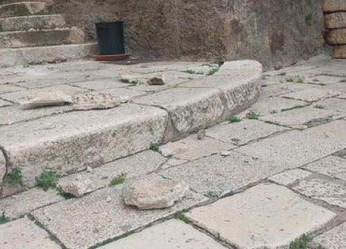 Fotografija 3 - Izbjegavajte Goricu kod sv. Krševana, padaju komadi fasade