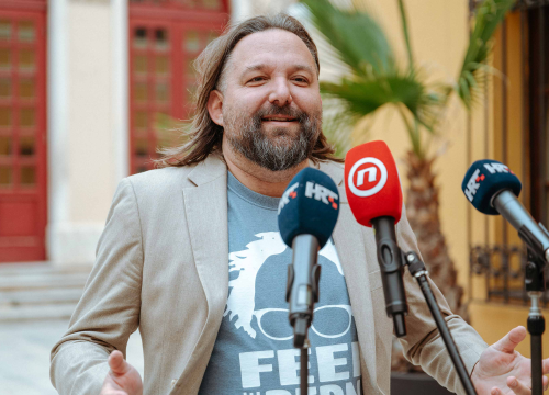 Fotografija 3 - Restović i Grbin: 'Jučer je bio 234. put da HDZ obećava brzu cestu Knin-Drniš-Šibenik'