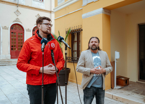 Fotografija 6 - Restović i Grbin: 'Jučer je bio 234. put da HDZ obećava brzu cestu Knin-Drniš-Šibenik'